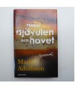 Bok - Mellan djävulen och havet av Maria Adolfsson